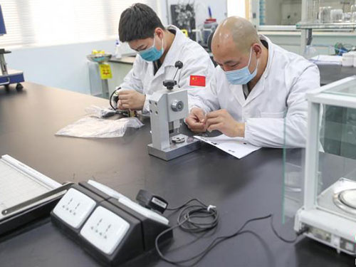 石墨烯的新應(yīng)用，石墨烯技術(shù)制造的東奧會(huì)發(fā)熱服裝